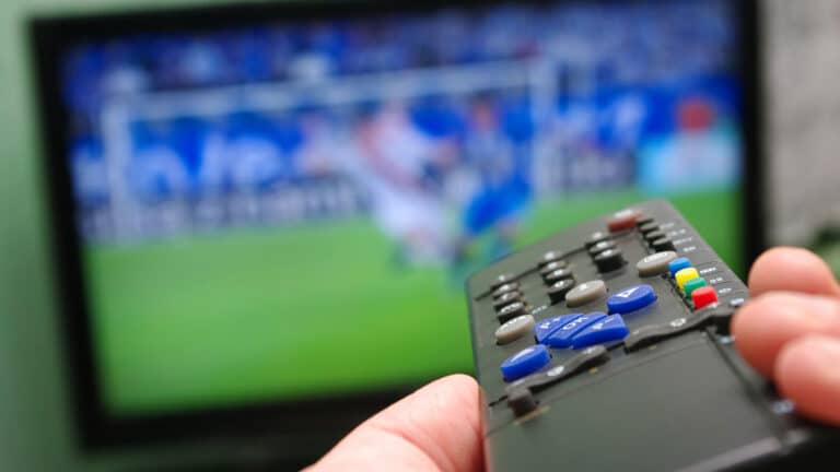 descubre como utilizar una vpn para ver futbol en linea guia completa y recomendaciones