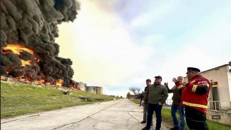 descubre la razon detras de correr con sartenes en free fire estrategias y secretos revelados